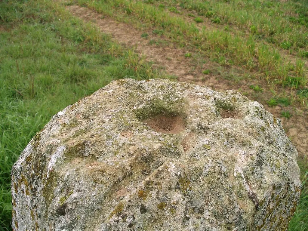 Menhir des Planches