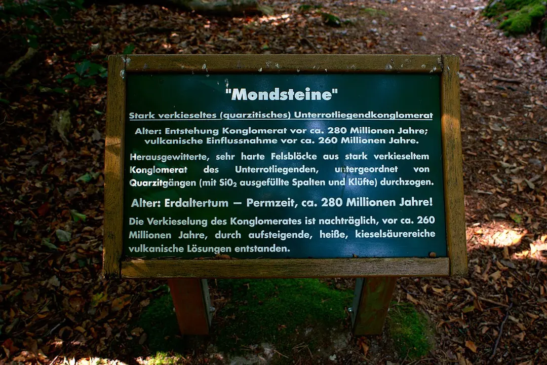 Mondsteine