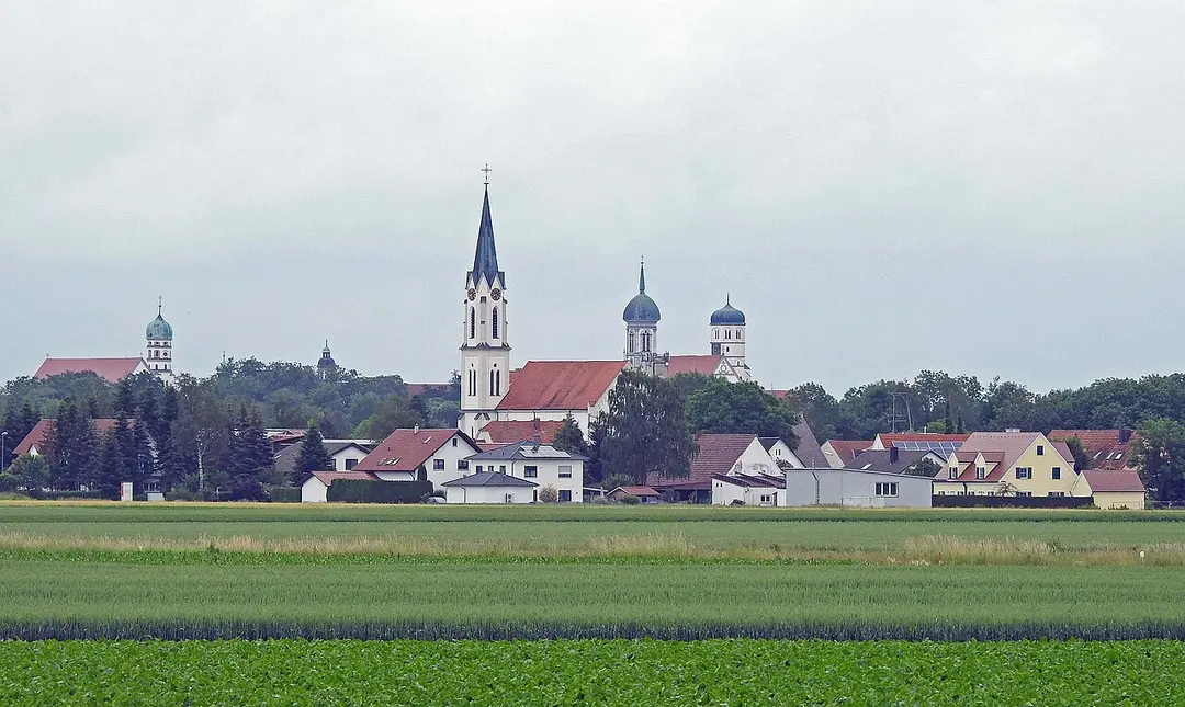 St. Peter und Paul Hausen