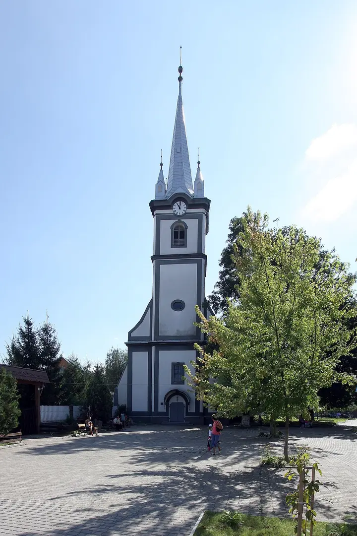 Reformierte Kirche in Tiachiv
