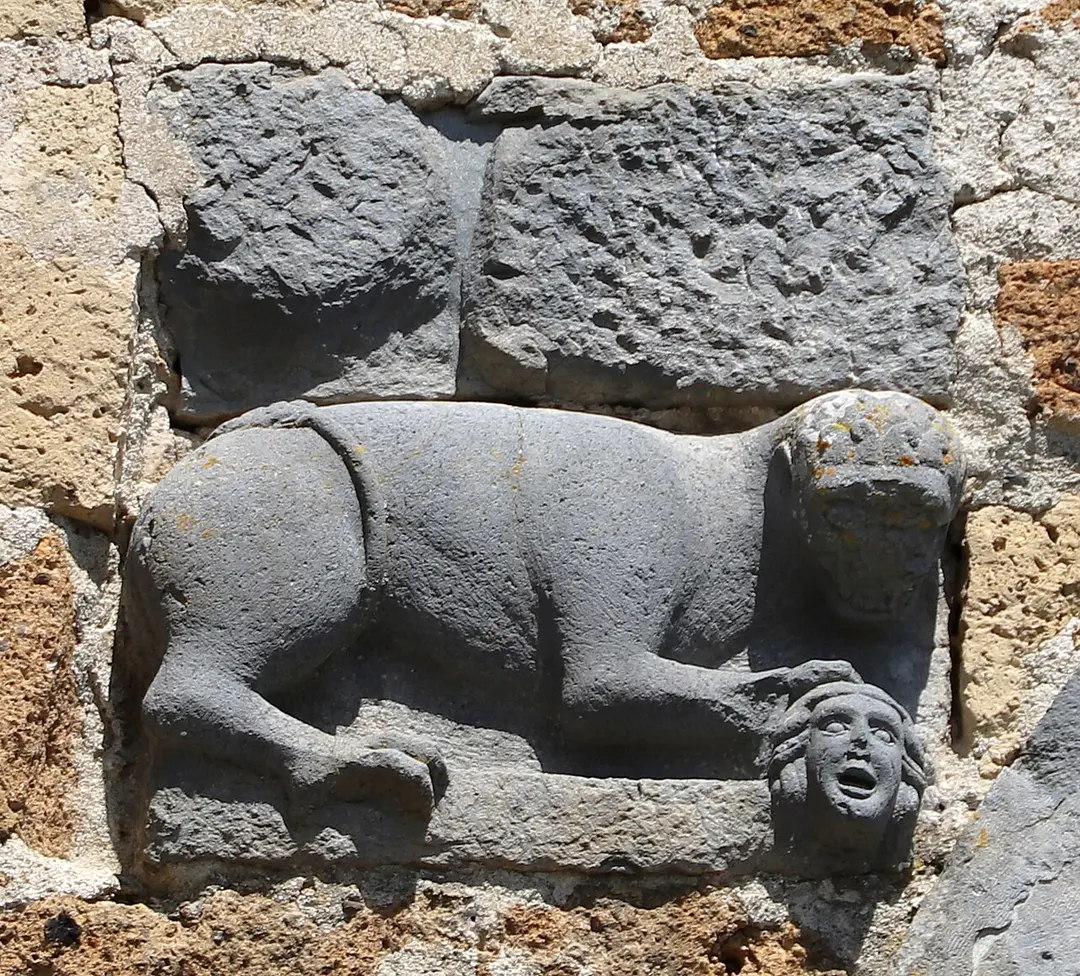 Porta Santa Maria