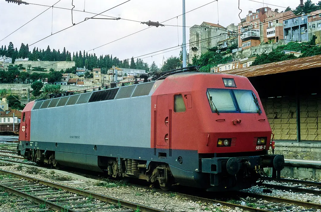 Estação Ferroviária de Alcântara-Terra