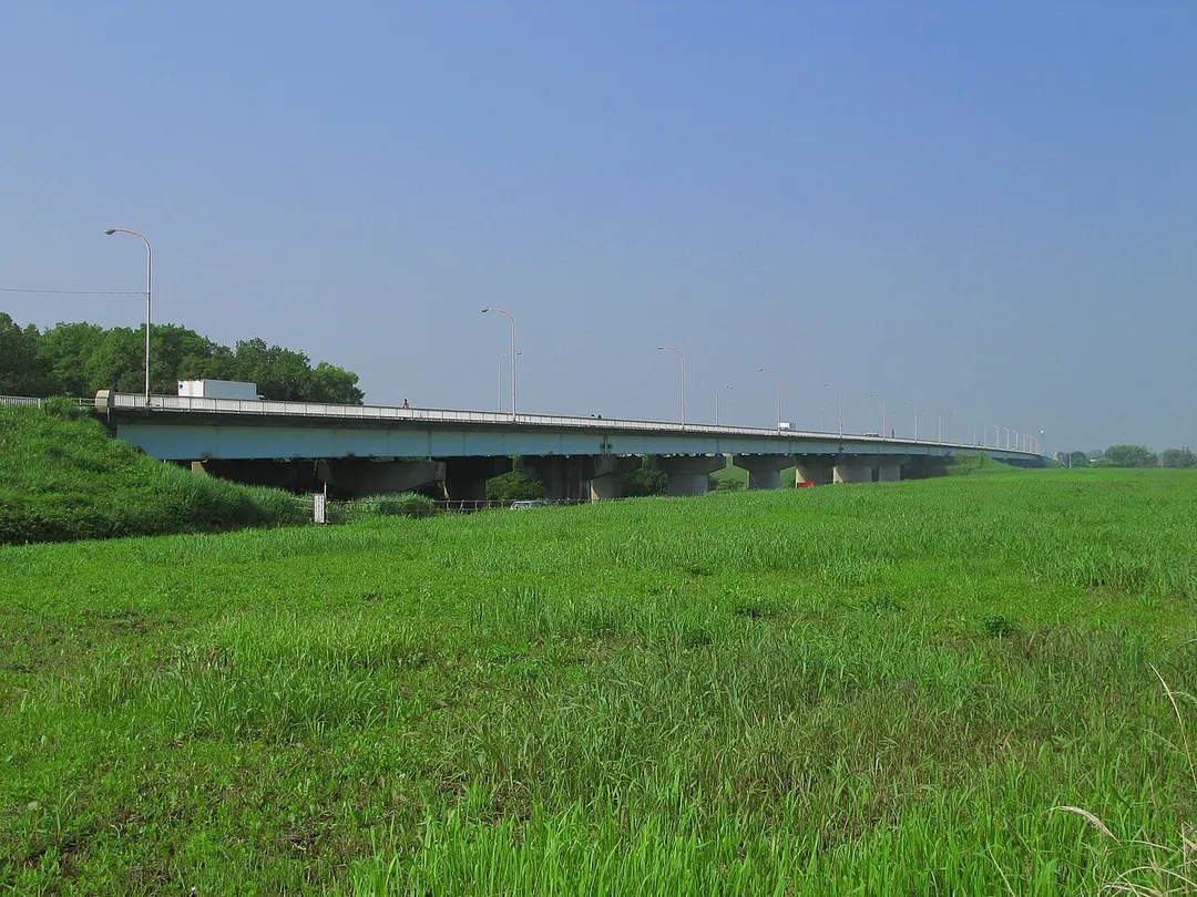 羽根倉橋