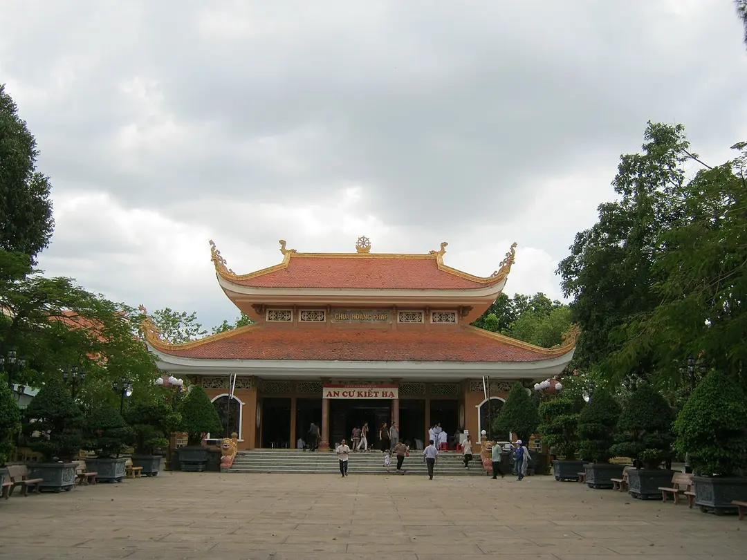 Chùa Hoằng Pháp