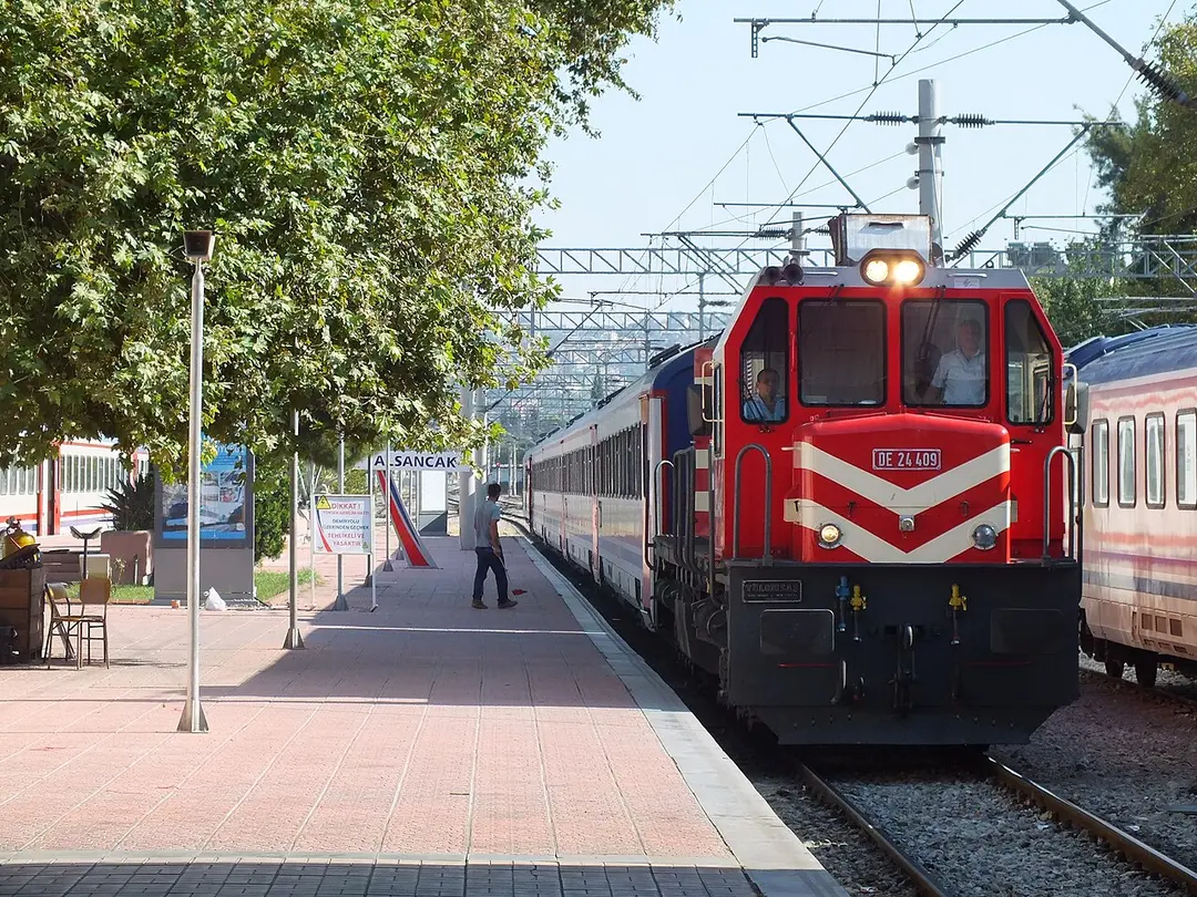 Alsancak railway station