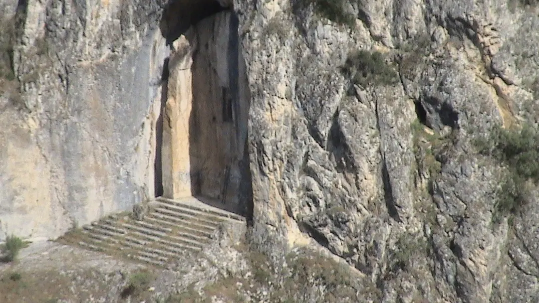 Kapilikaya Rock Tomb