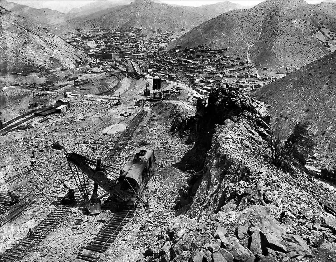 Queen Mine Tours