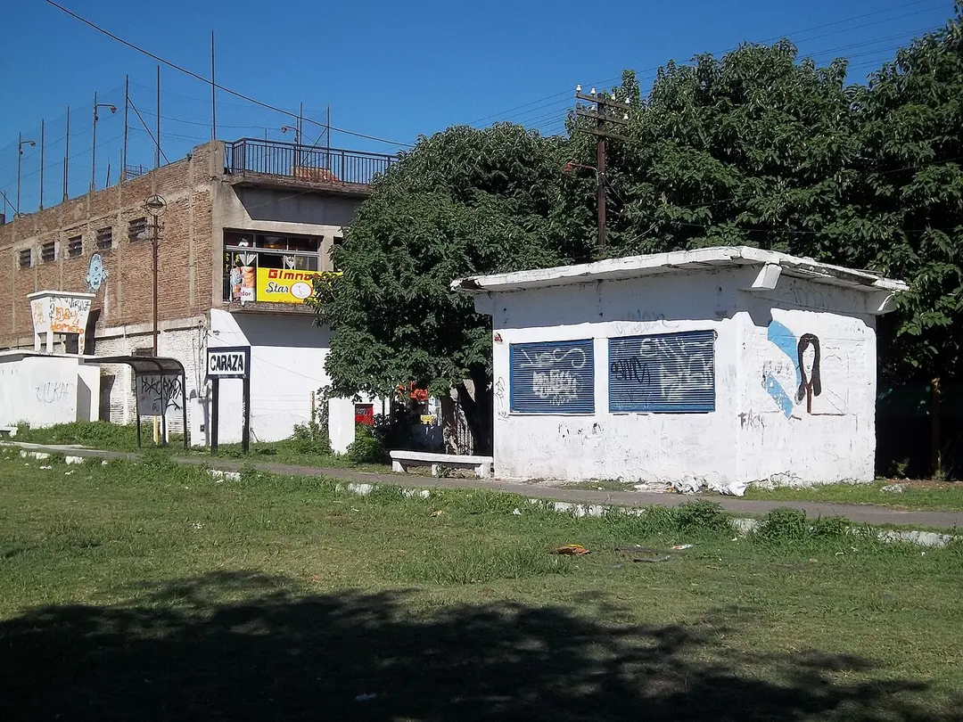 Caraza train station