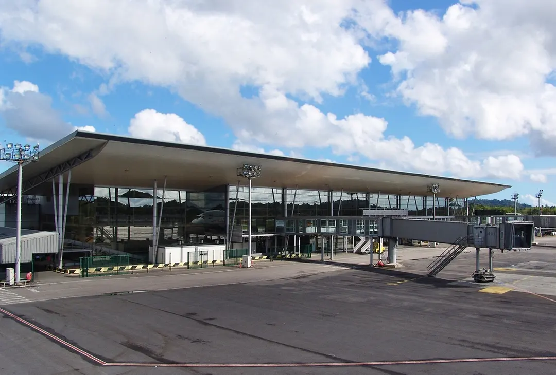 Aéroport international Félix Éboué