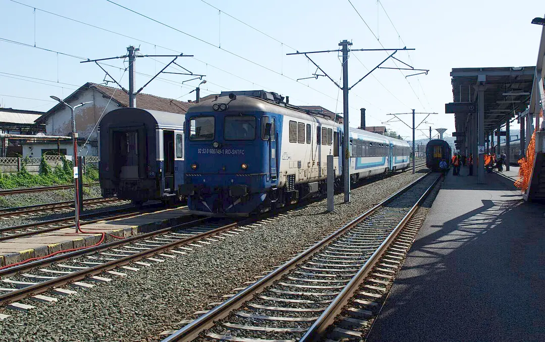 Simeria railway station