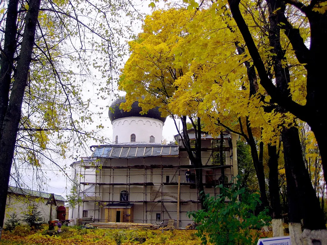 Mirozh monastery Transfiguration Cathedral