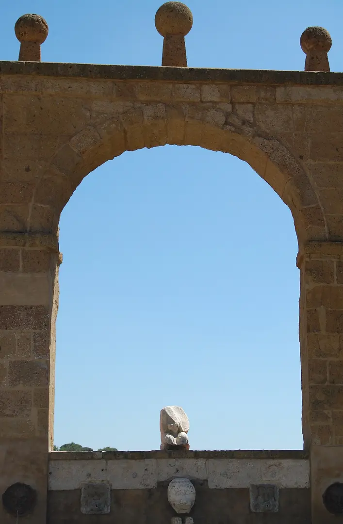 Fontana delle Sette cannelle