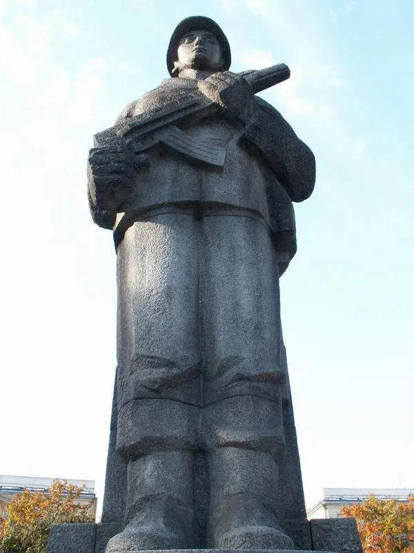 Denkmal für die Soldaten der Ersten Polnischen Armee