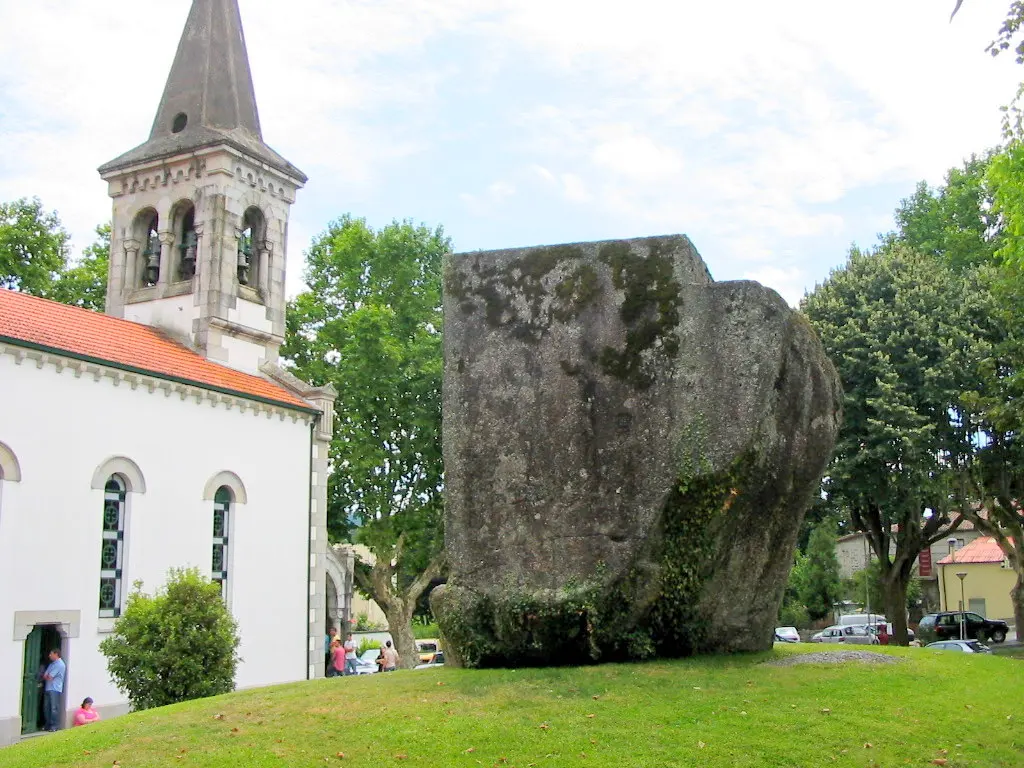 Igreja das Taipas