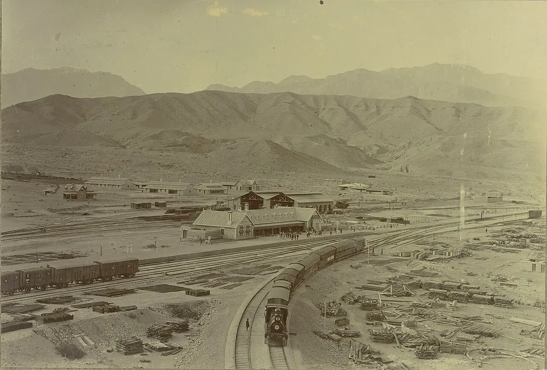 Mach railway station