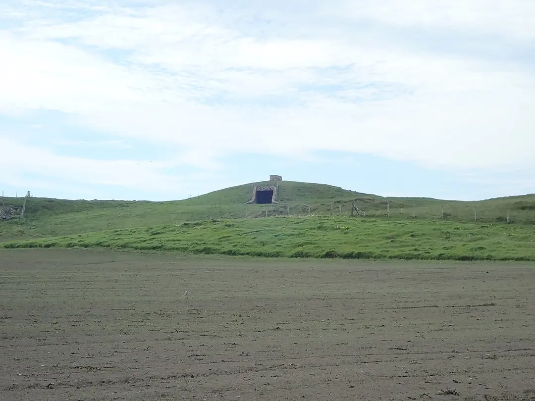 Barclodiad y Gawres