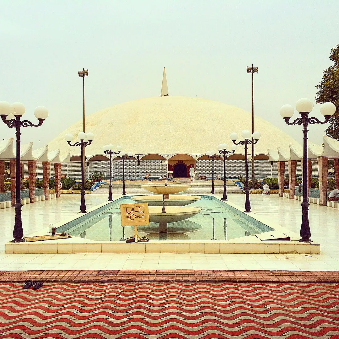 Masjid e Tooba