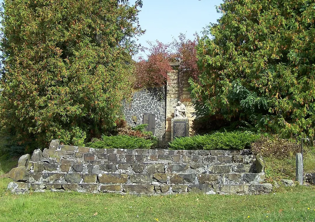 Gefallenendenkmal