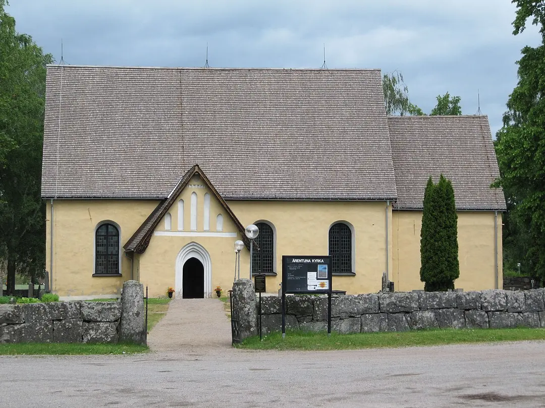 Ärentuna kyrka