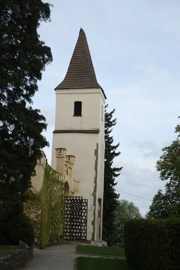 Kámen Castle