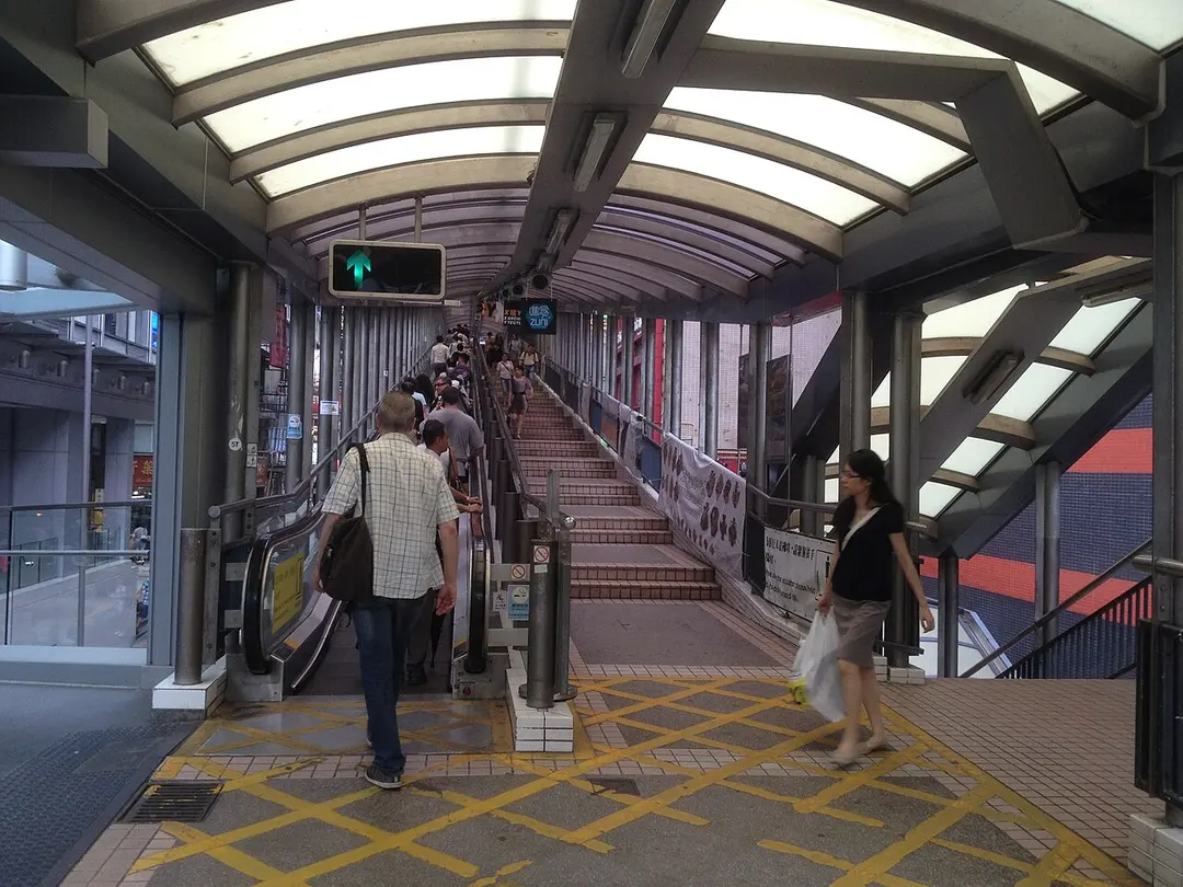 中環至半山自動扶手電梯系統 Central-Mid-Levels Escalator System