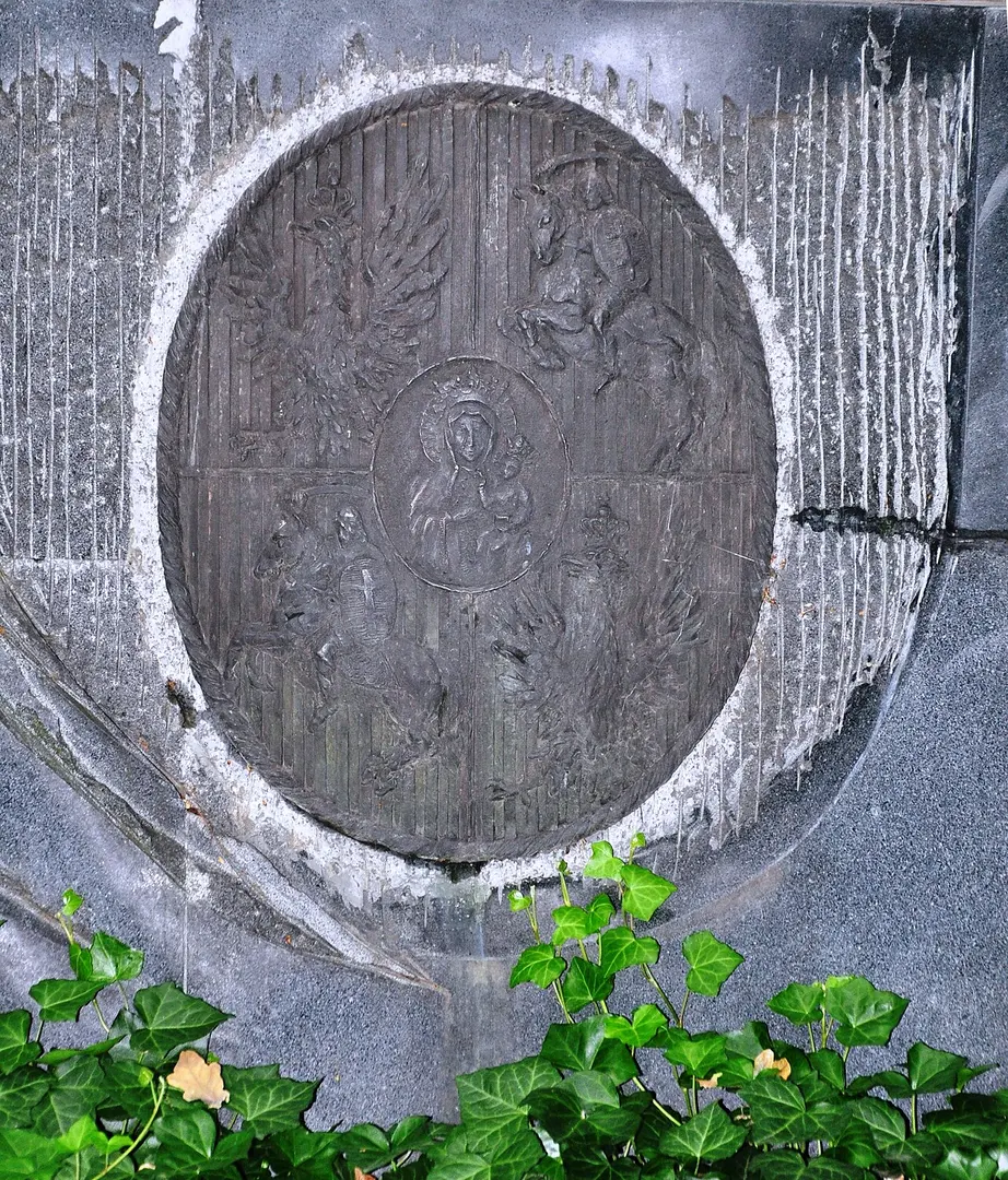 Henryk Sienkiewicz Monument Warsaw
