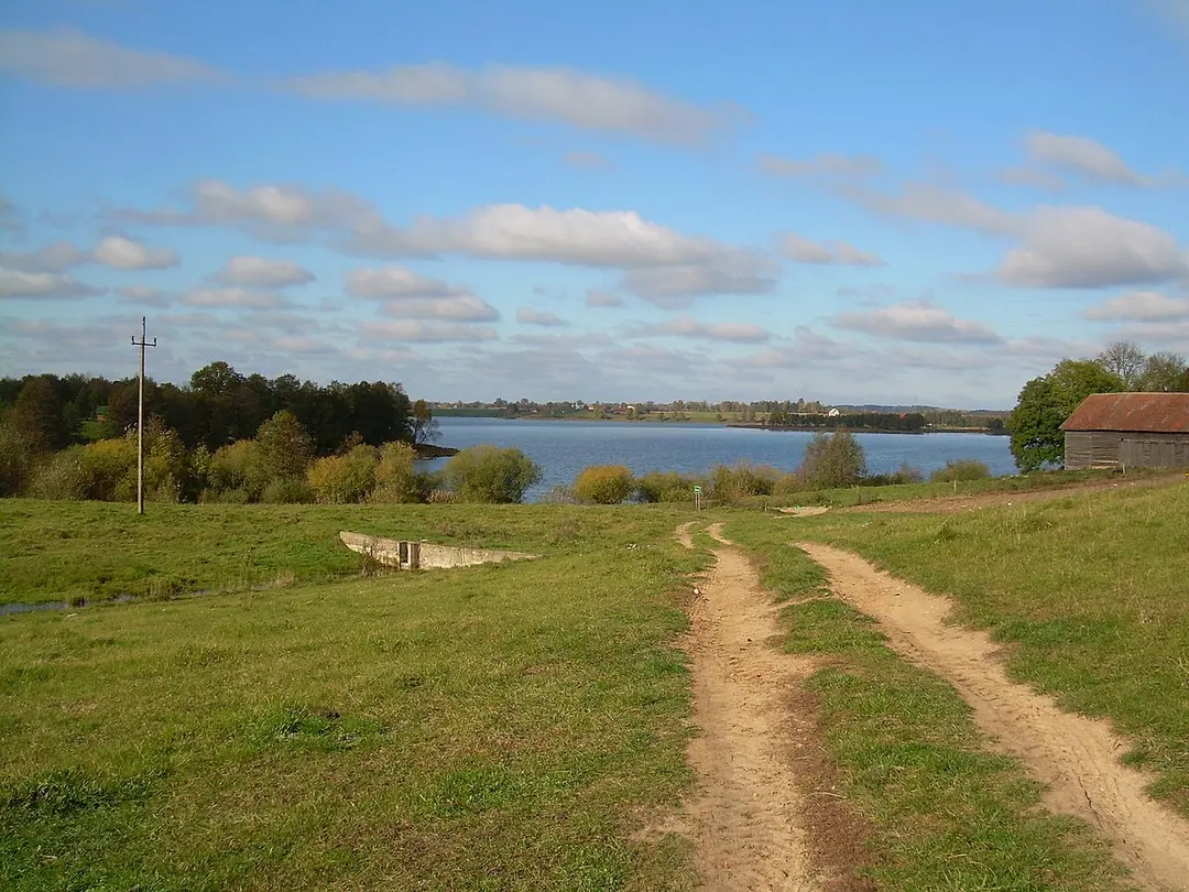 Dudeckie Lake