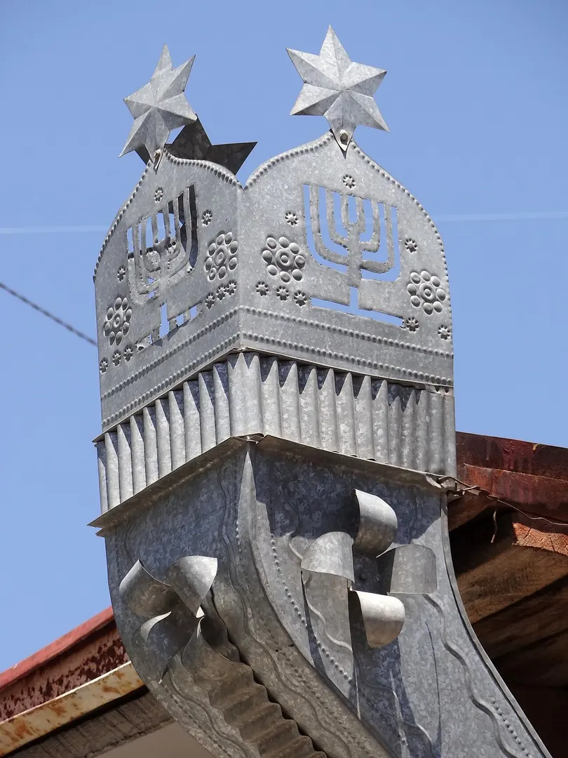 Kanesoi Gumbaz synagogue