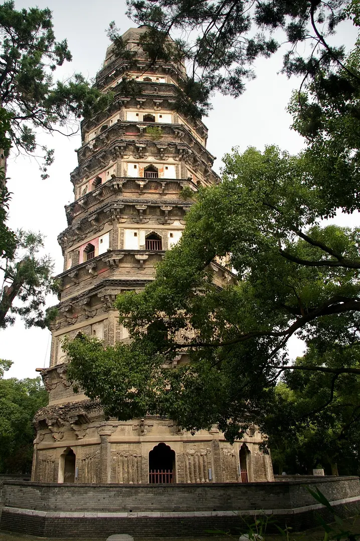 虎丘塔（云岩寺塔）