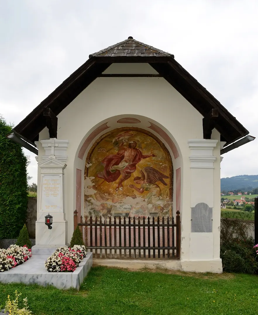 Kreuzkirche/Friedhofskirche