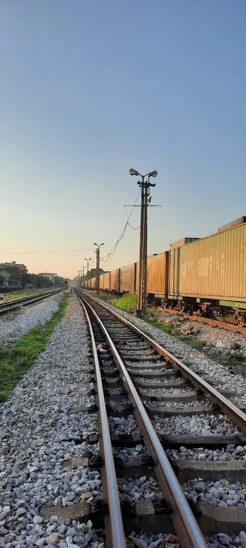 Đông Anh railway station