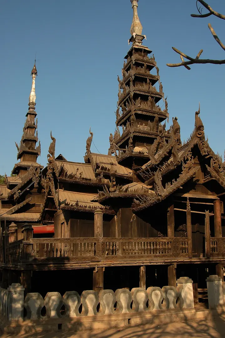 Nathlaung Kyaung Temple