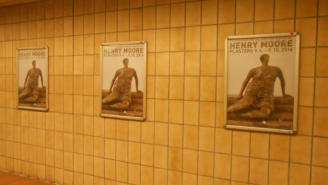 Die Sitzende