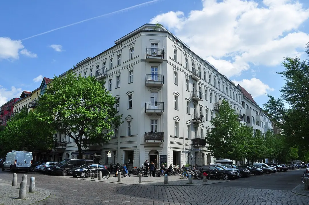 Helmholtzplatz