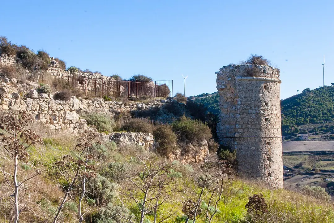 Santapau Castle