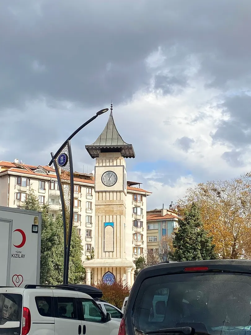 Saat Kulesi