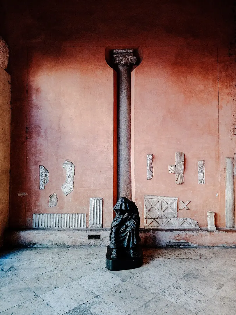 Basilica di San Lorenzo in Lucina