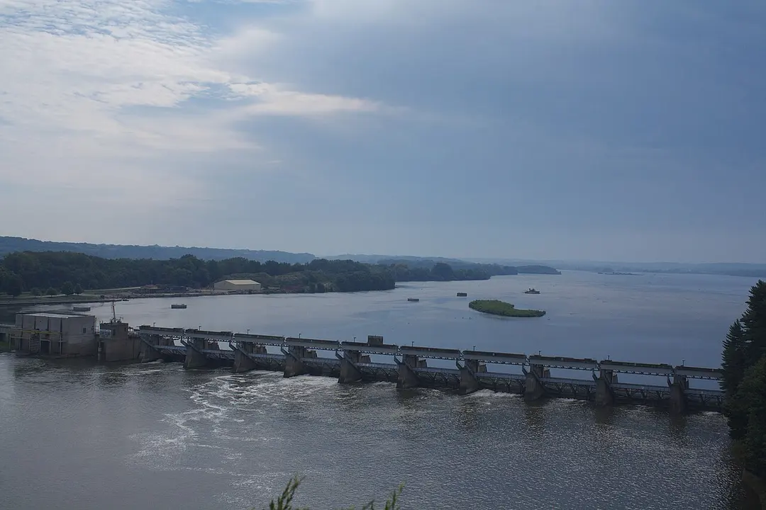 Starved Rock Lock and Dam
