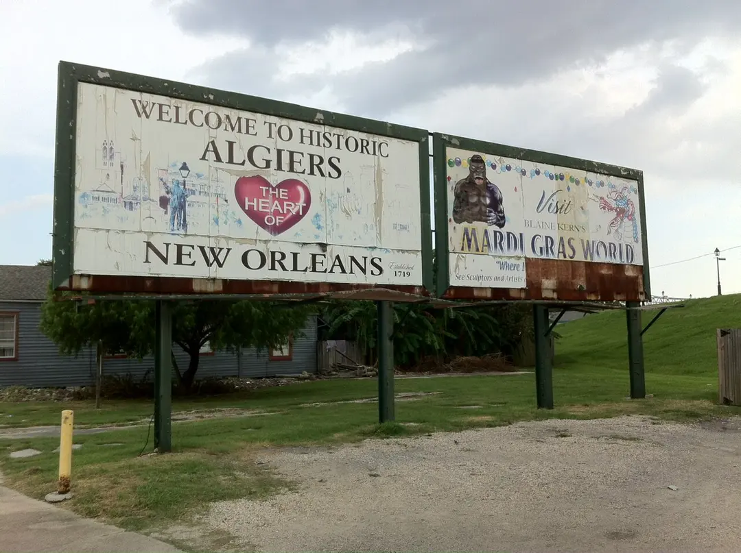 Mardi Gras World
