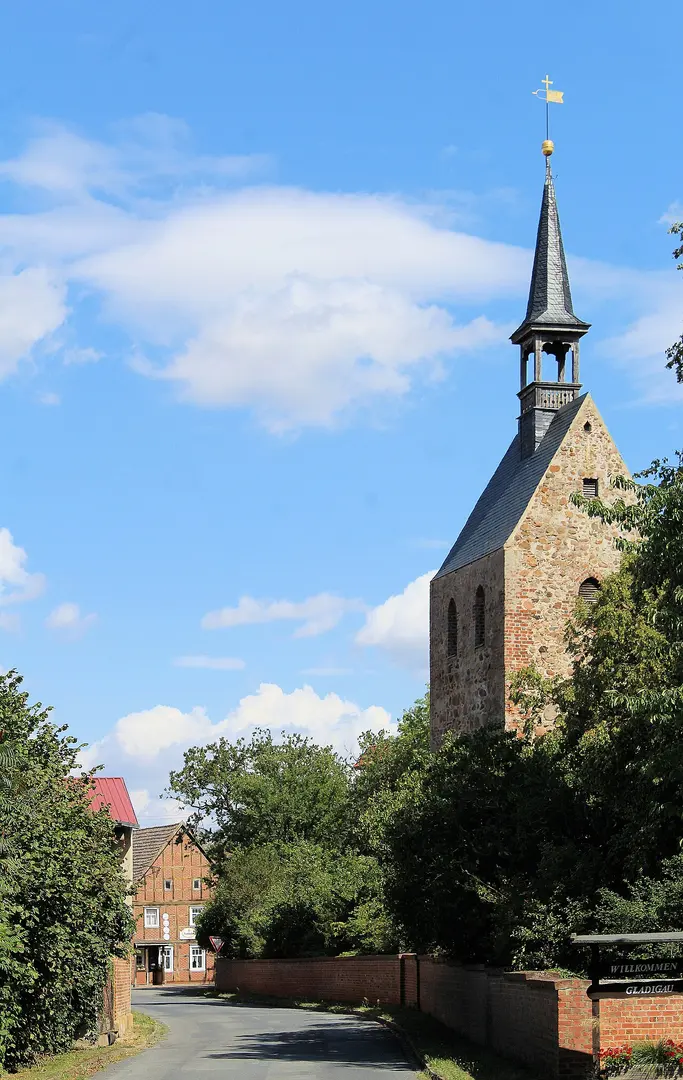 Dorfkirche Gladigau