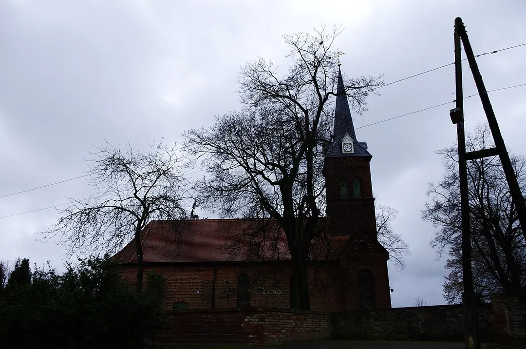 Dorfkirche Schmerzke