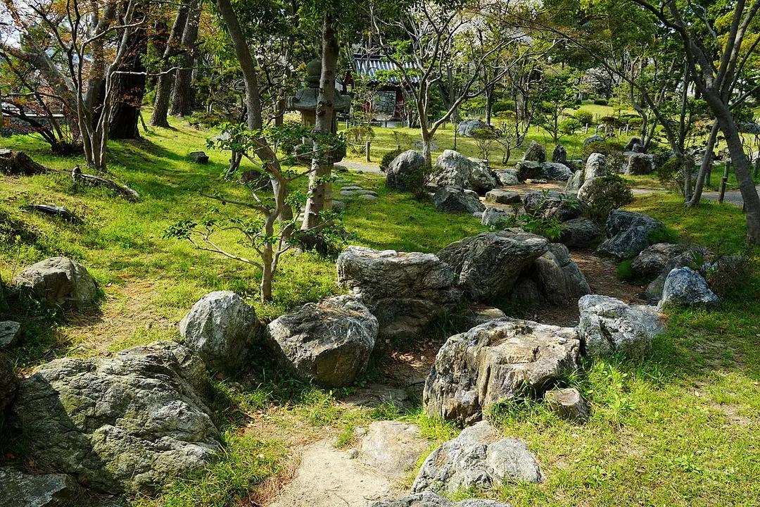 津城