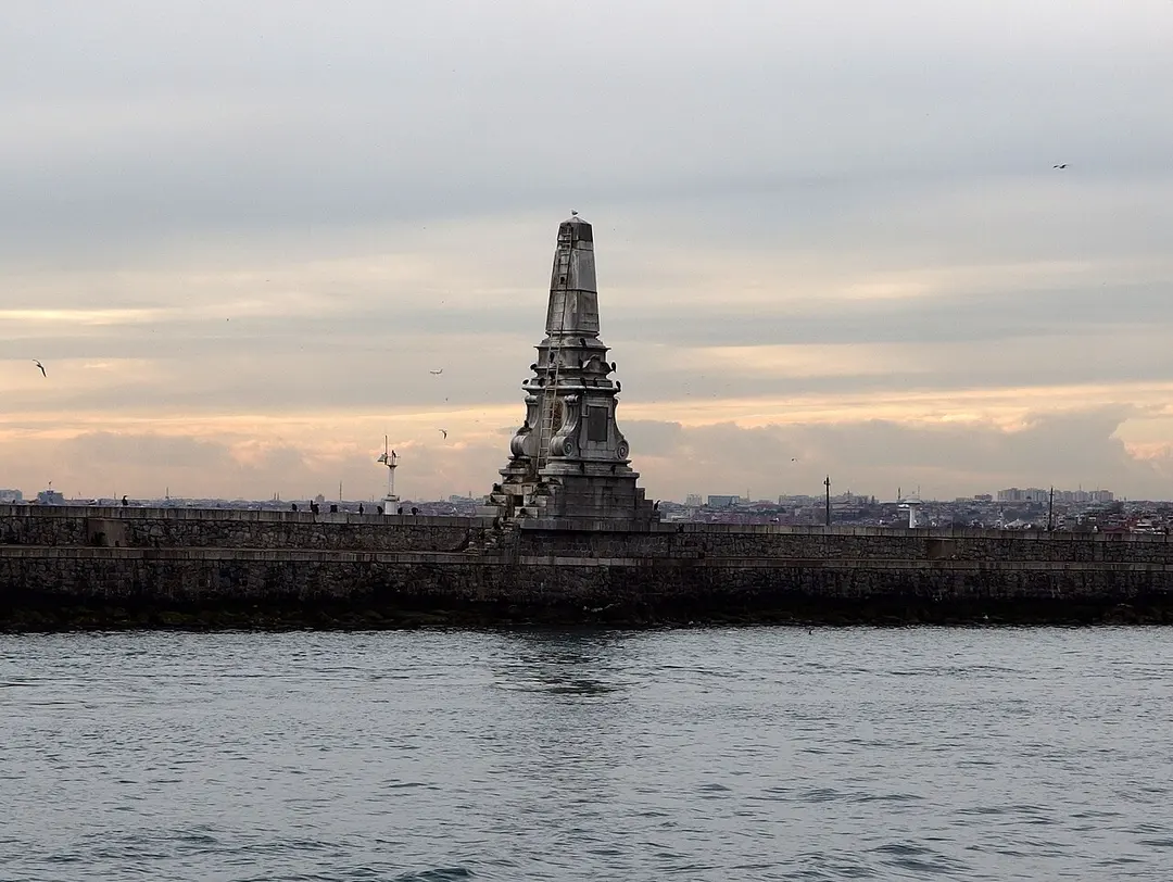 Haydarpaşa Breakwater