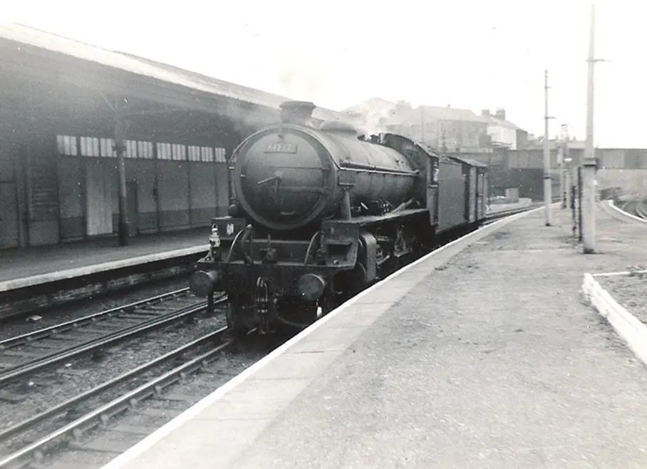 Manors railway station