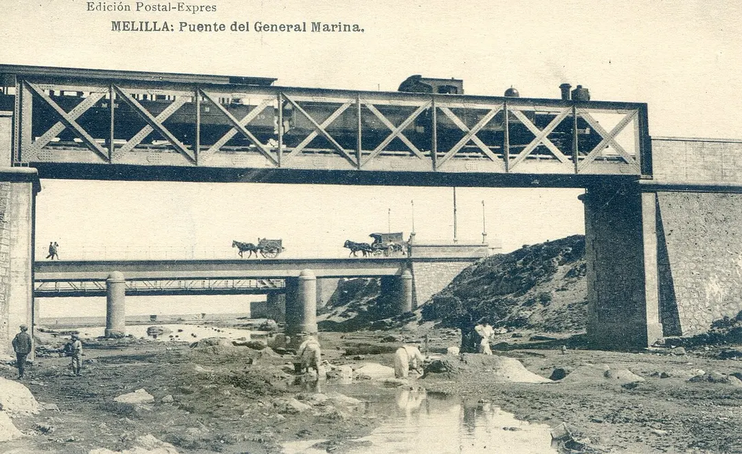 Puente del General Marina