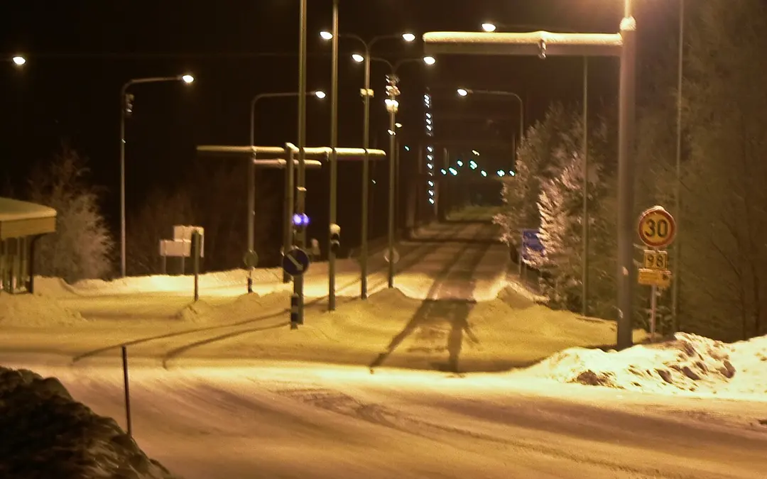 Main road 98