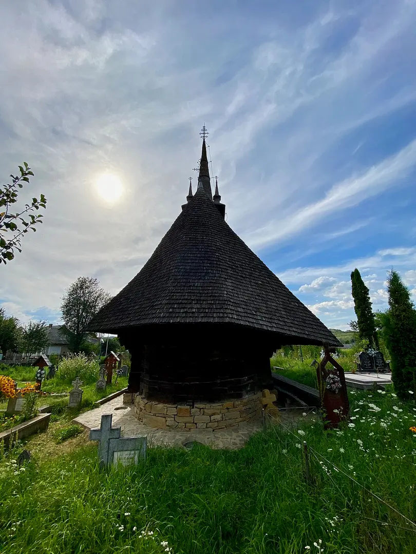 Holzkirche von Rogoz