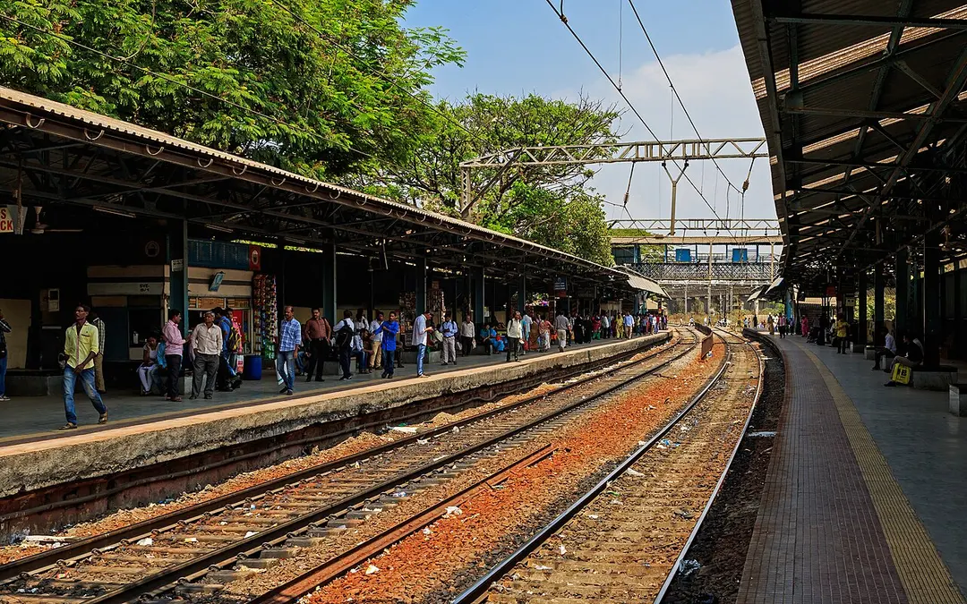 Sewri railway station