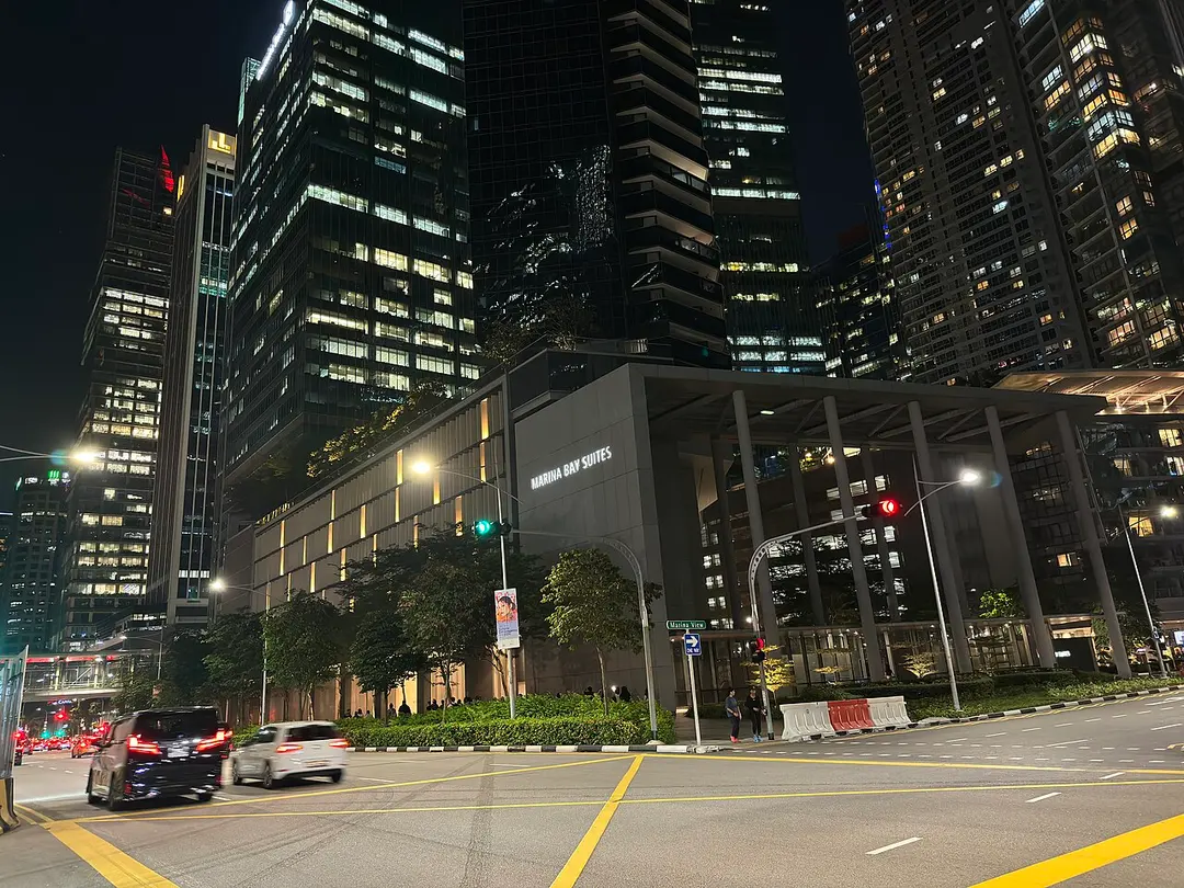 Marina Bay Suites