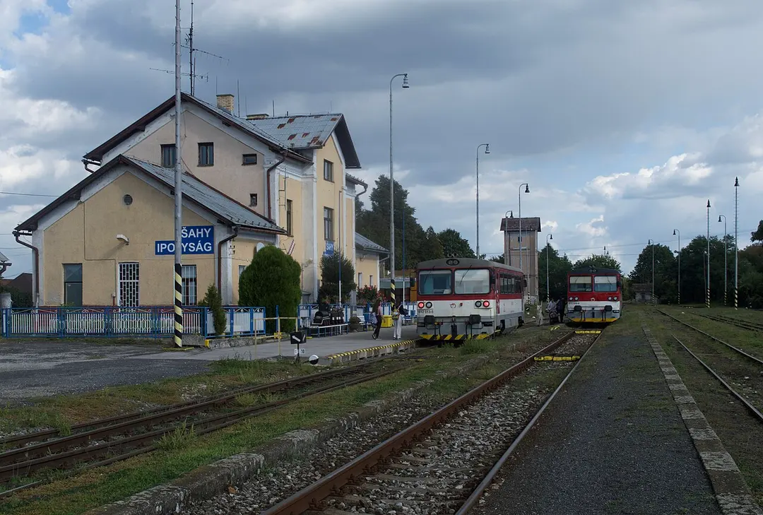 Šahy railway station